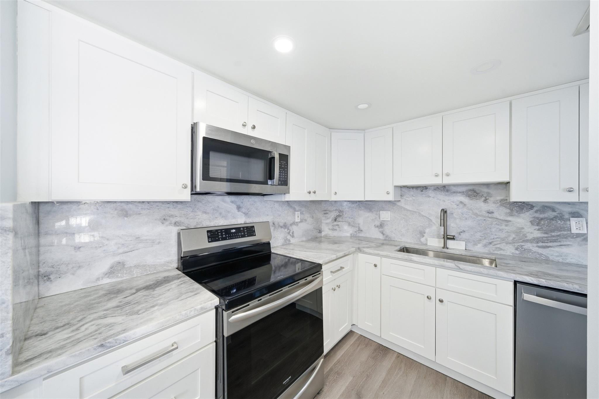 Galt Ocean Club - Residential