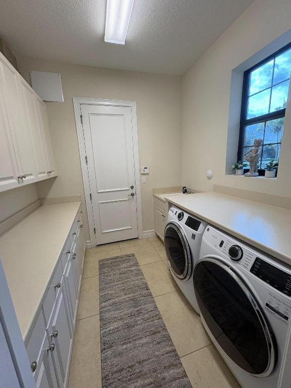 SEVEN BRIDGES - Residential Lease