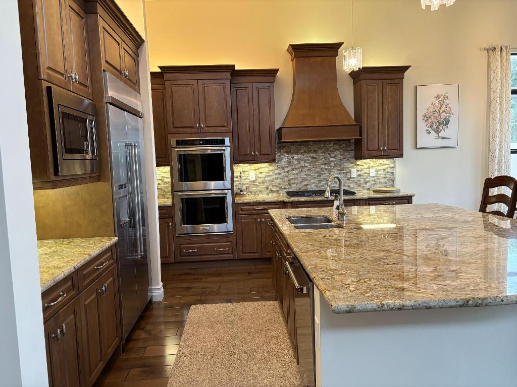 SEVEN BRIDGES - Residential Lease