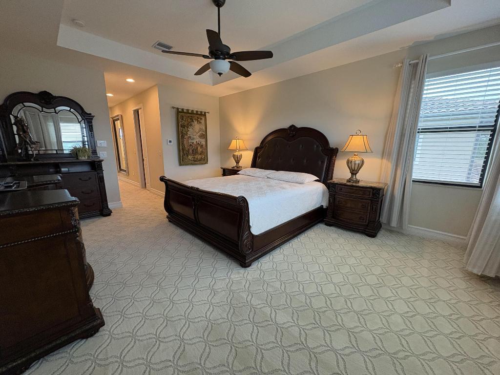 SEVEN BRIDGES - Residential Lease