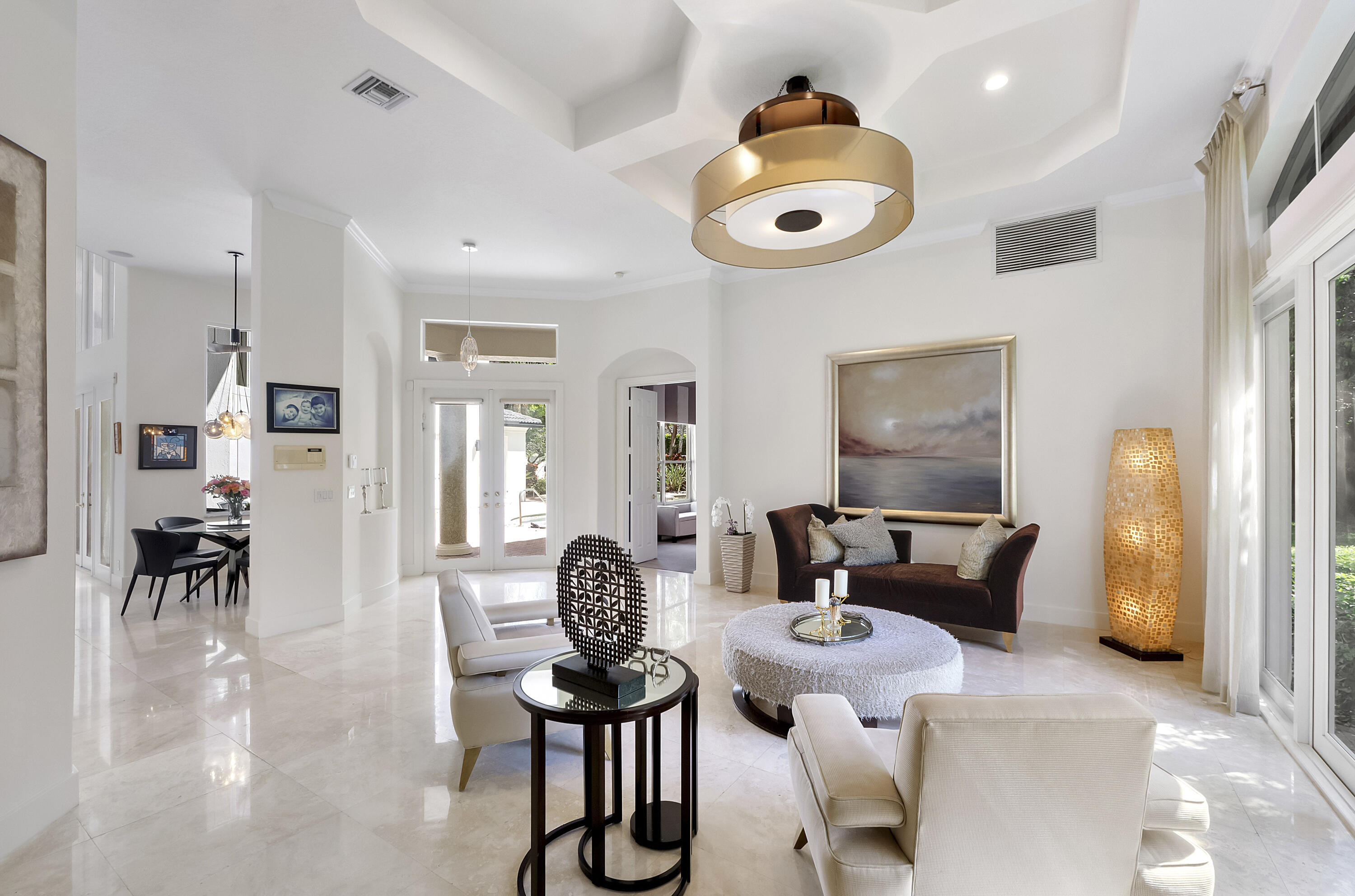 IN THE PINES - Residential