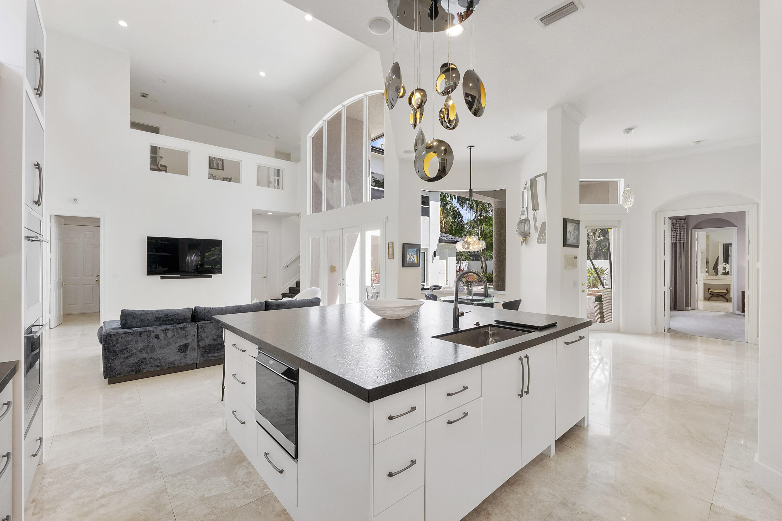 IN THE PINES - Residential