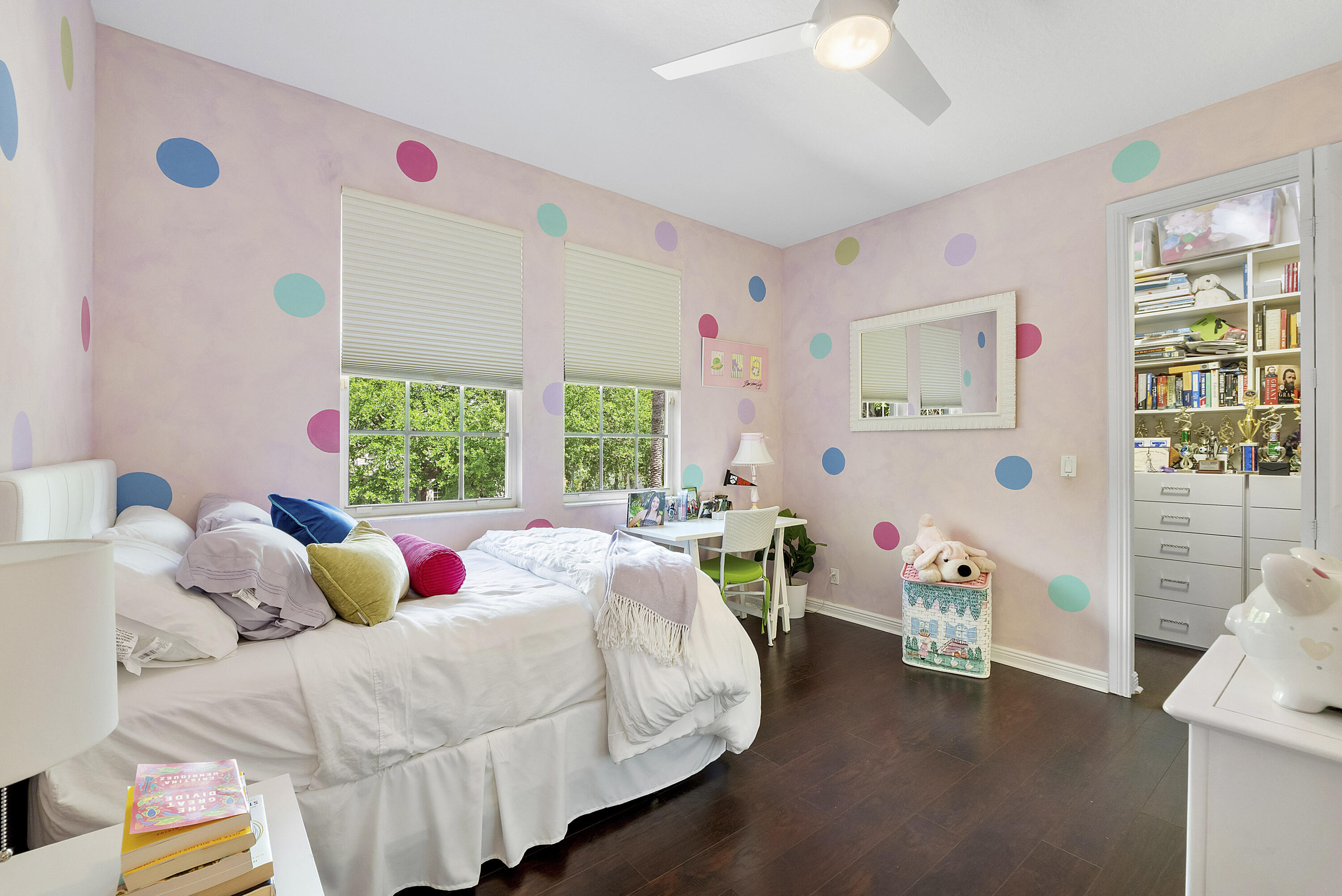 IN THE PINES - Residential