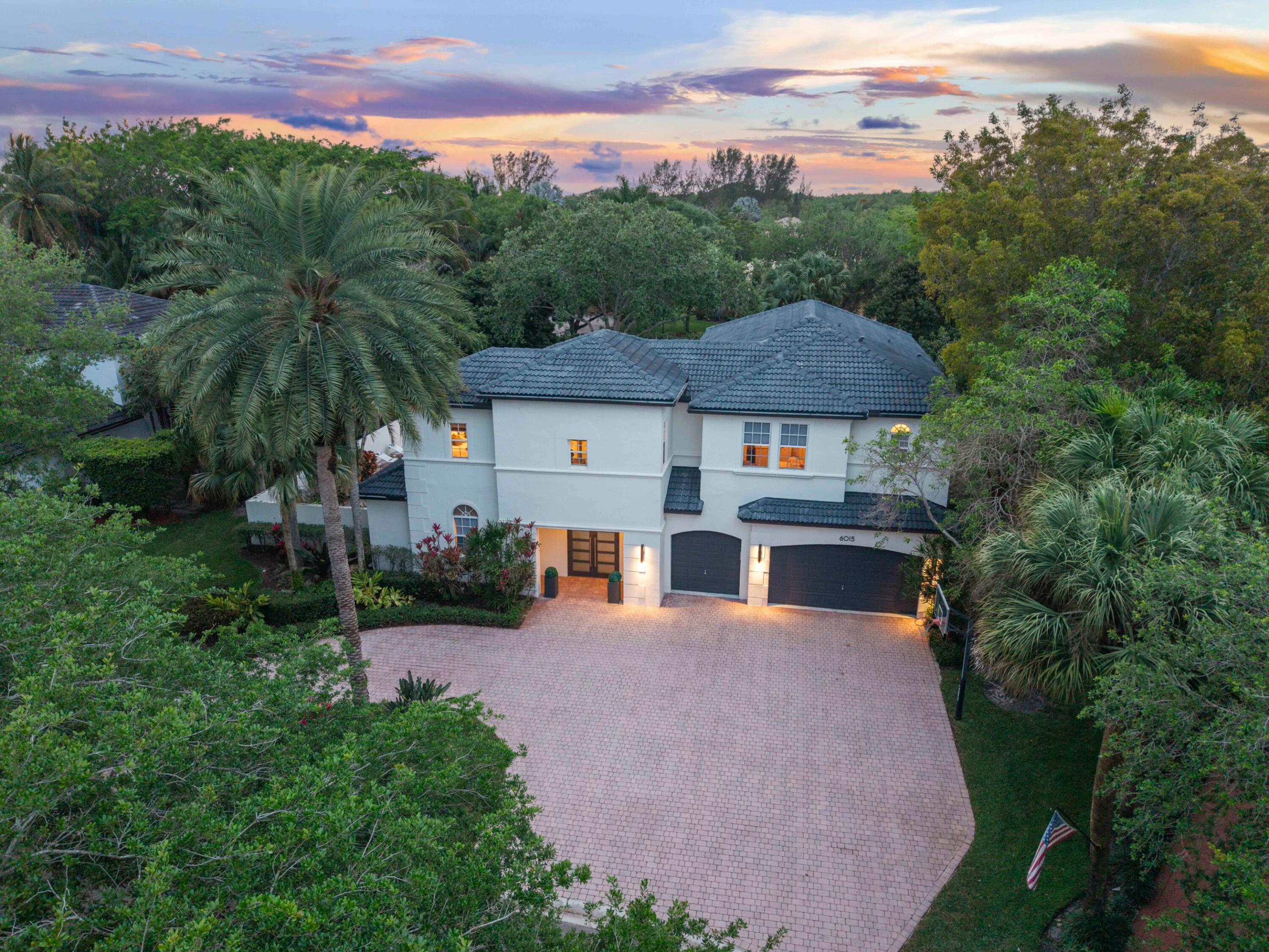 IN THE PINES - Residential