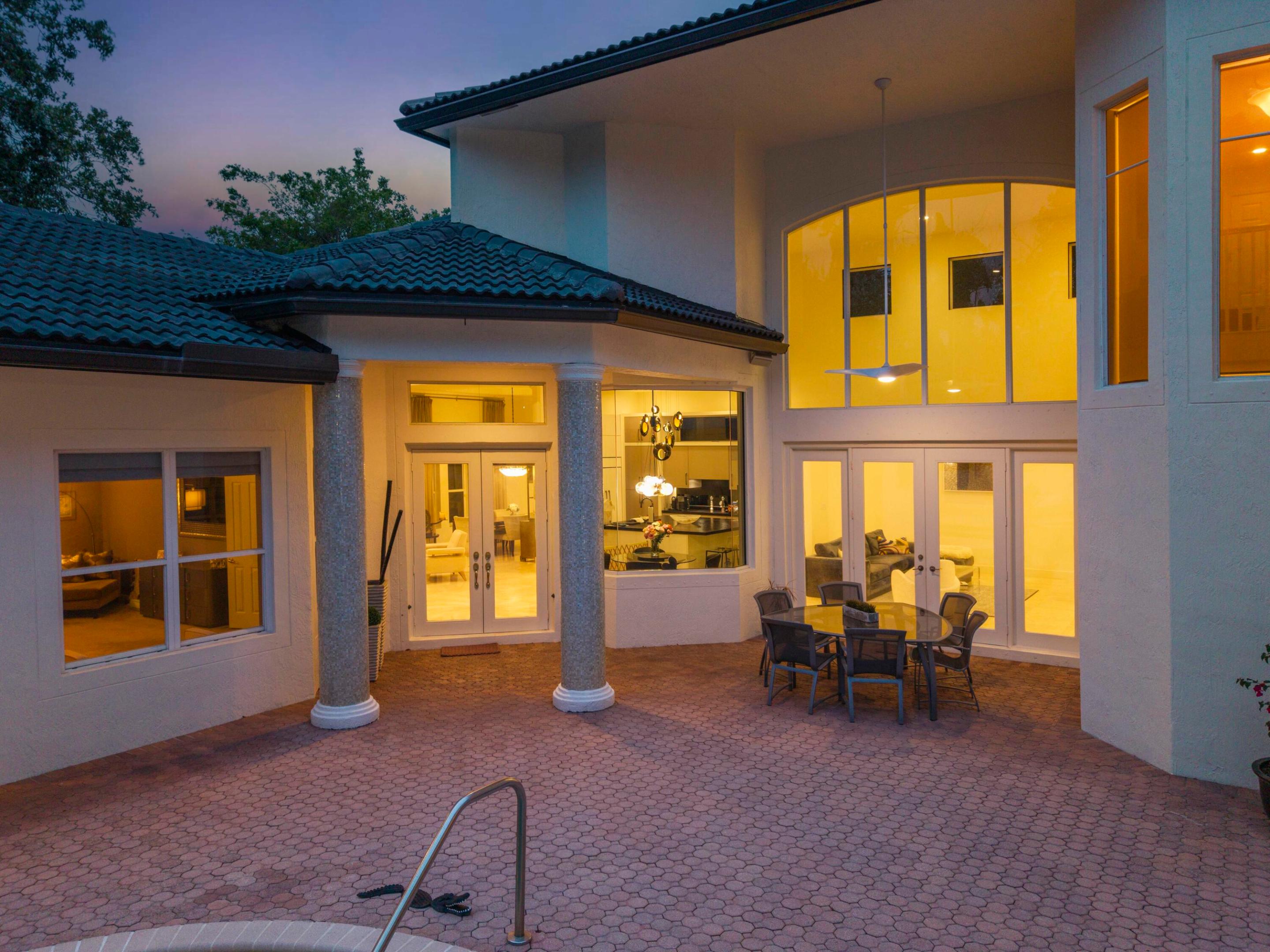 IN THE PINES - Residential