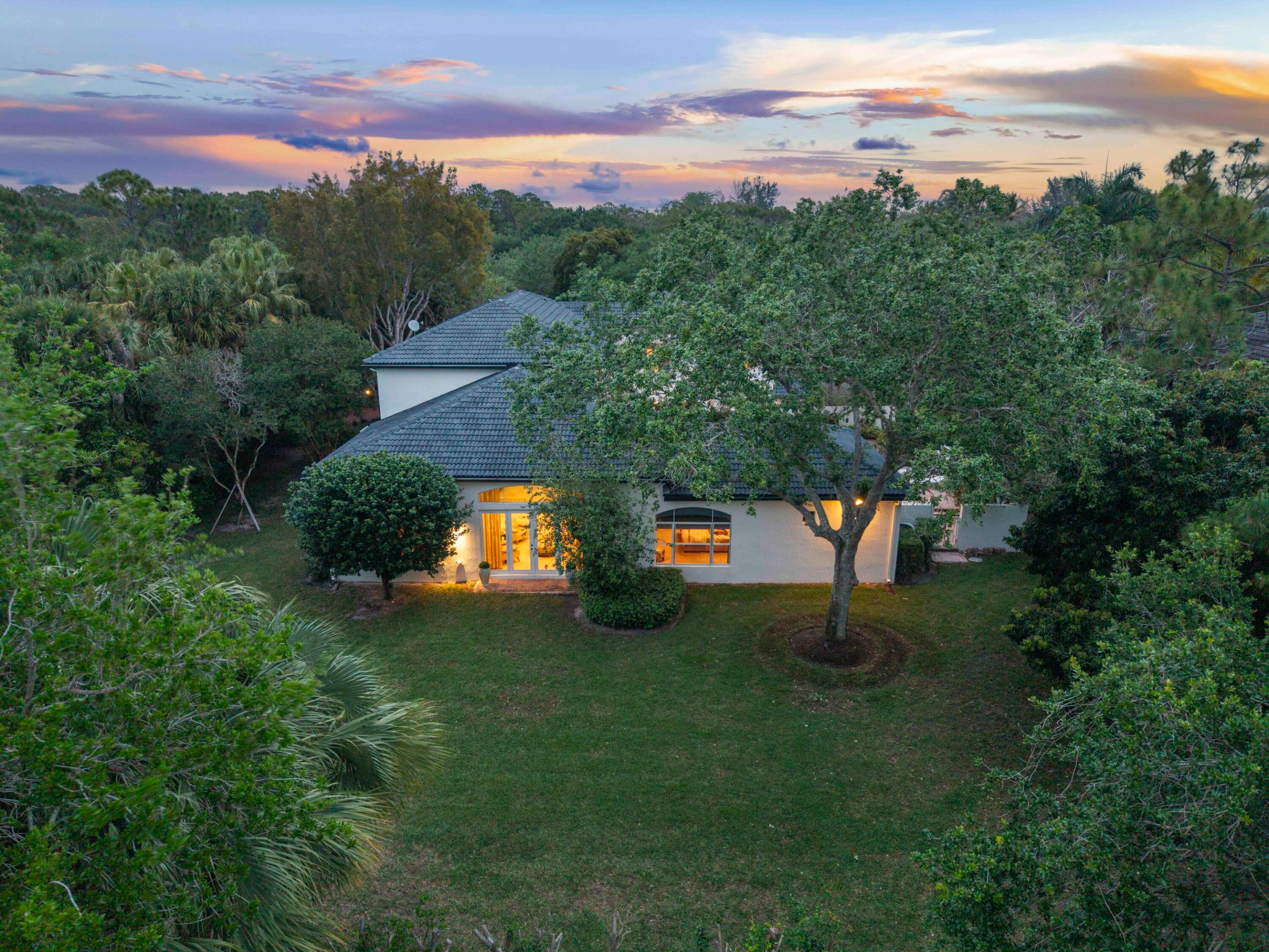 IN THE PINES - Residential