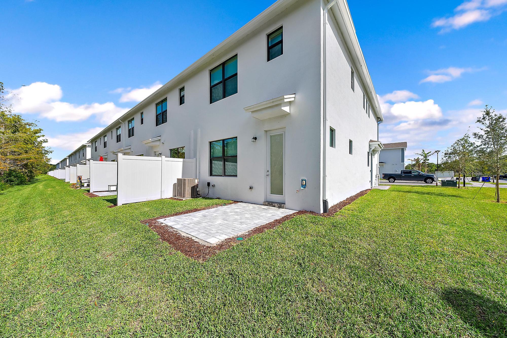 CAMELLIA - Residential