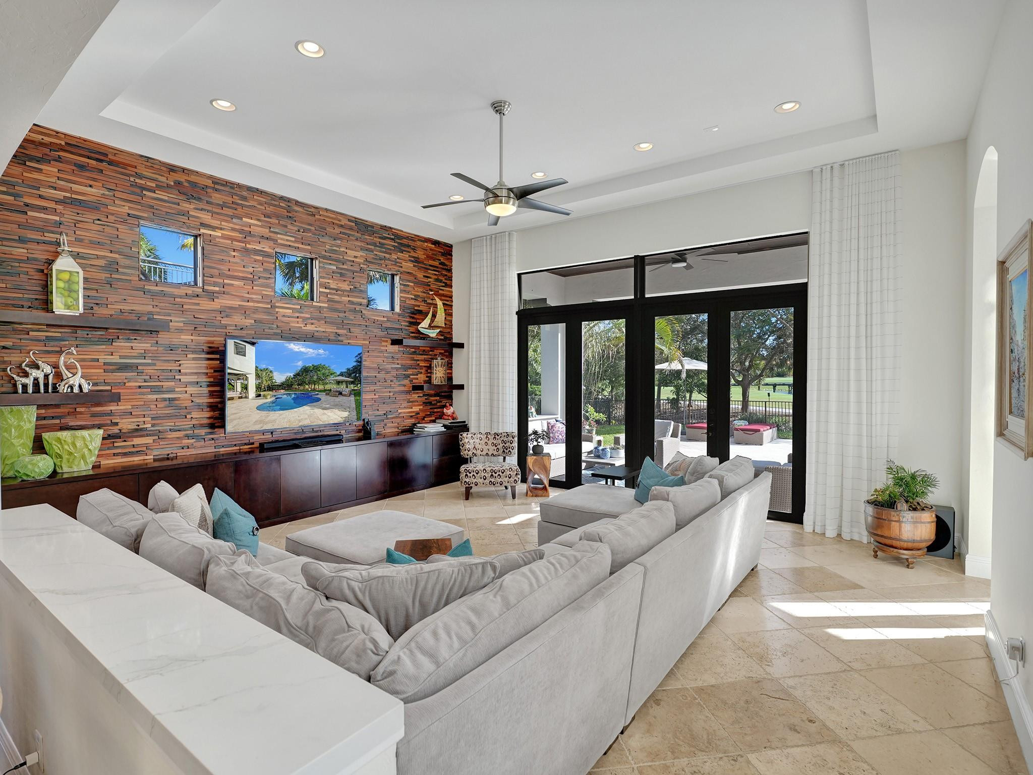 Parkland Golf & Country Club - Residential