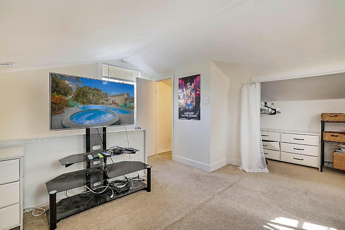 CLEVELAND - Residential