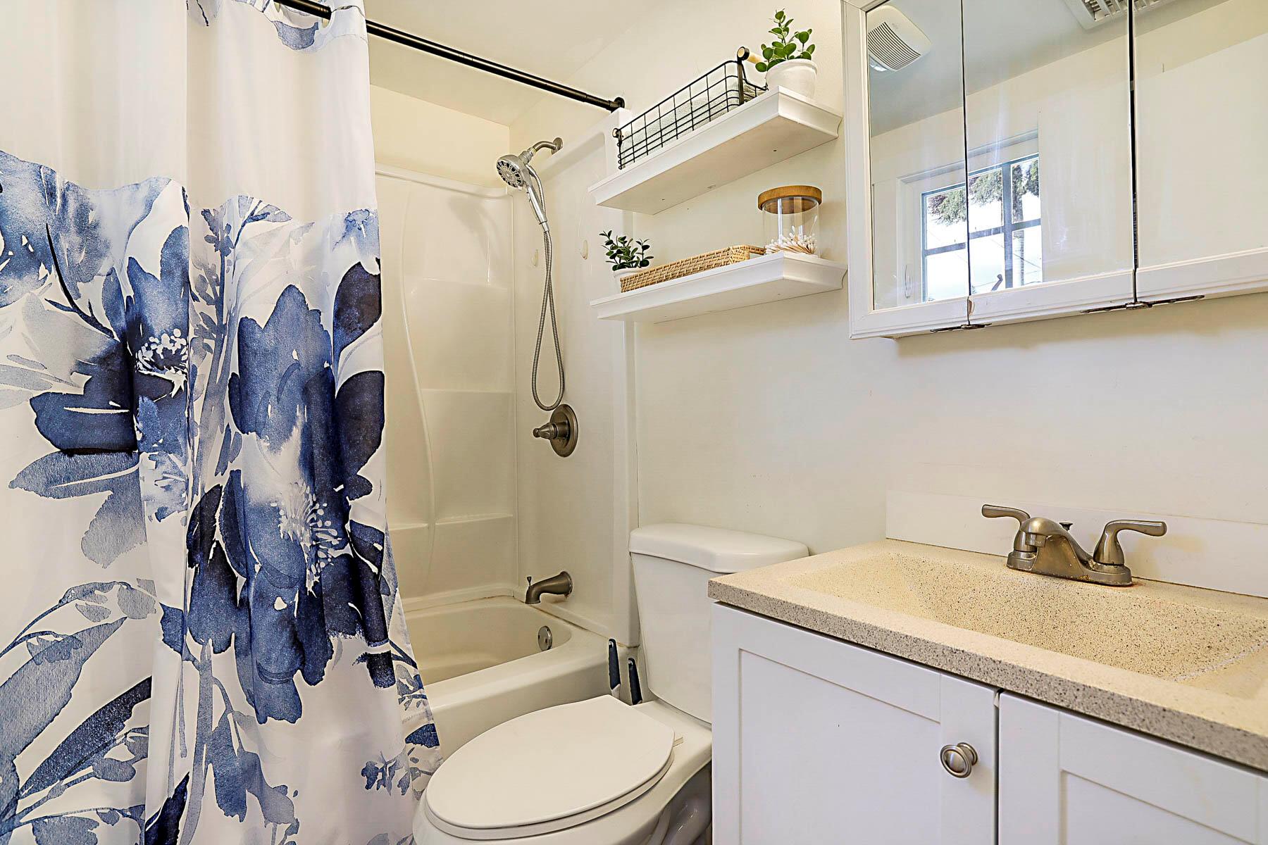 CLEVELAND - Residential