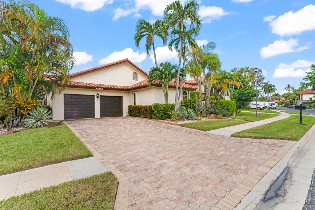 Photo of 22584 Esplanada Circle W, Boca Raton, FL 33433 (MLS # R11127415)