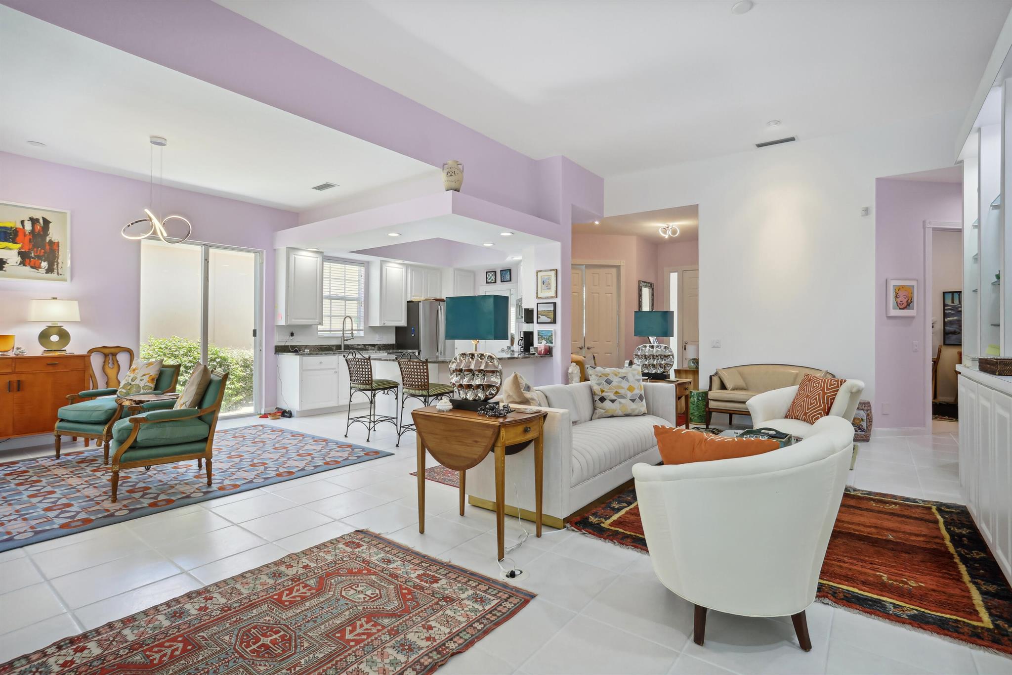 RIVERWALK - Residential