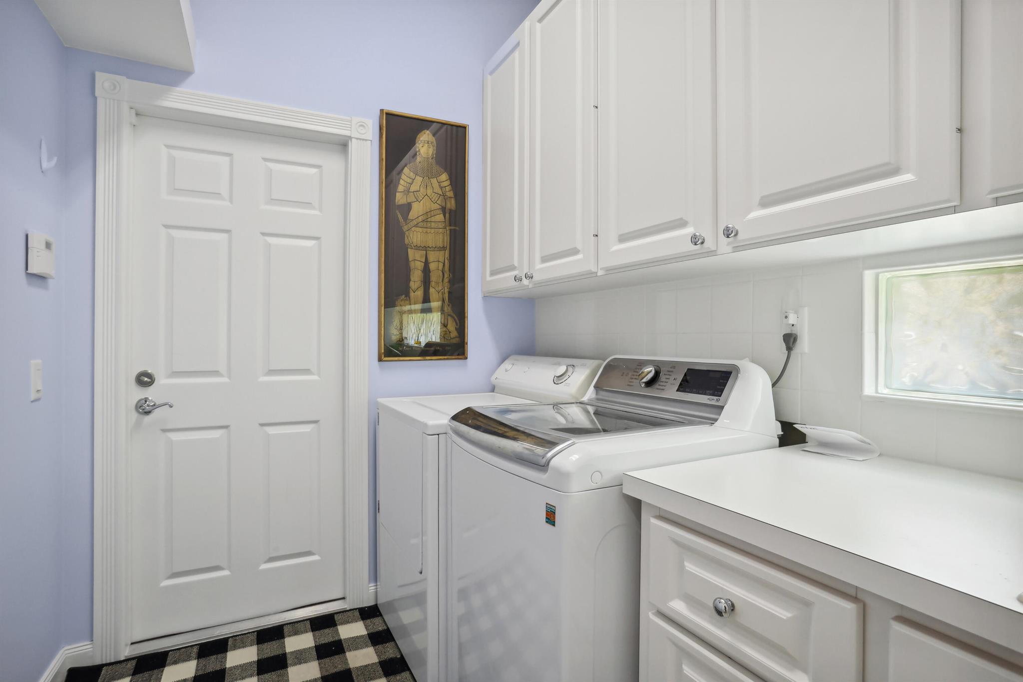 RIVERWALK - Residential