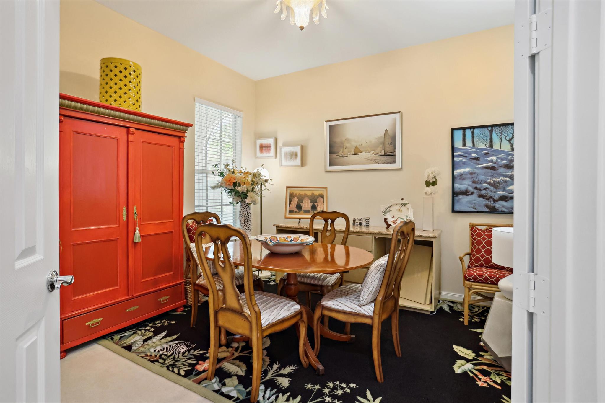 RIVERWALK - Residential