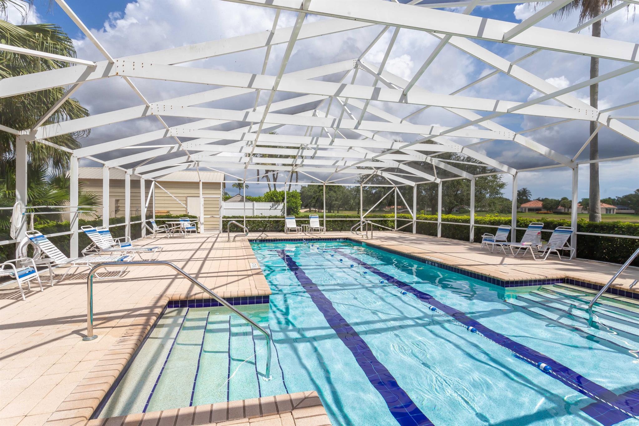 RIVERWALK - Residential