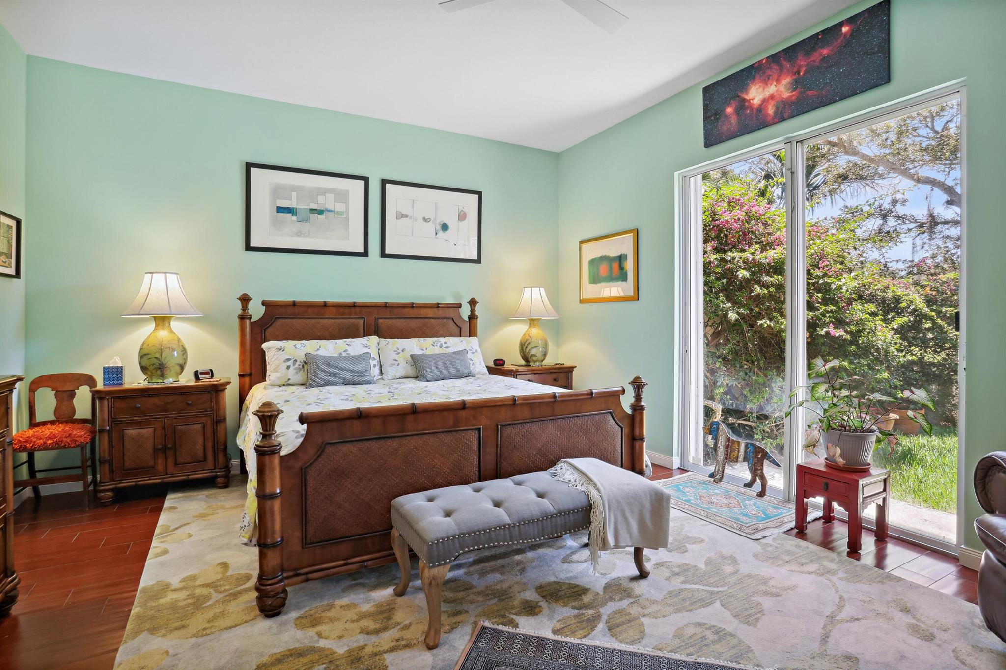 RIVERWALK - Residential