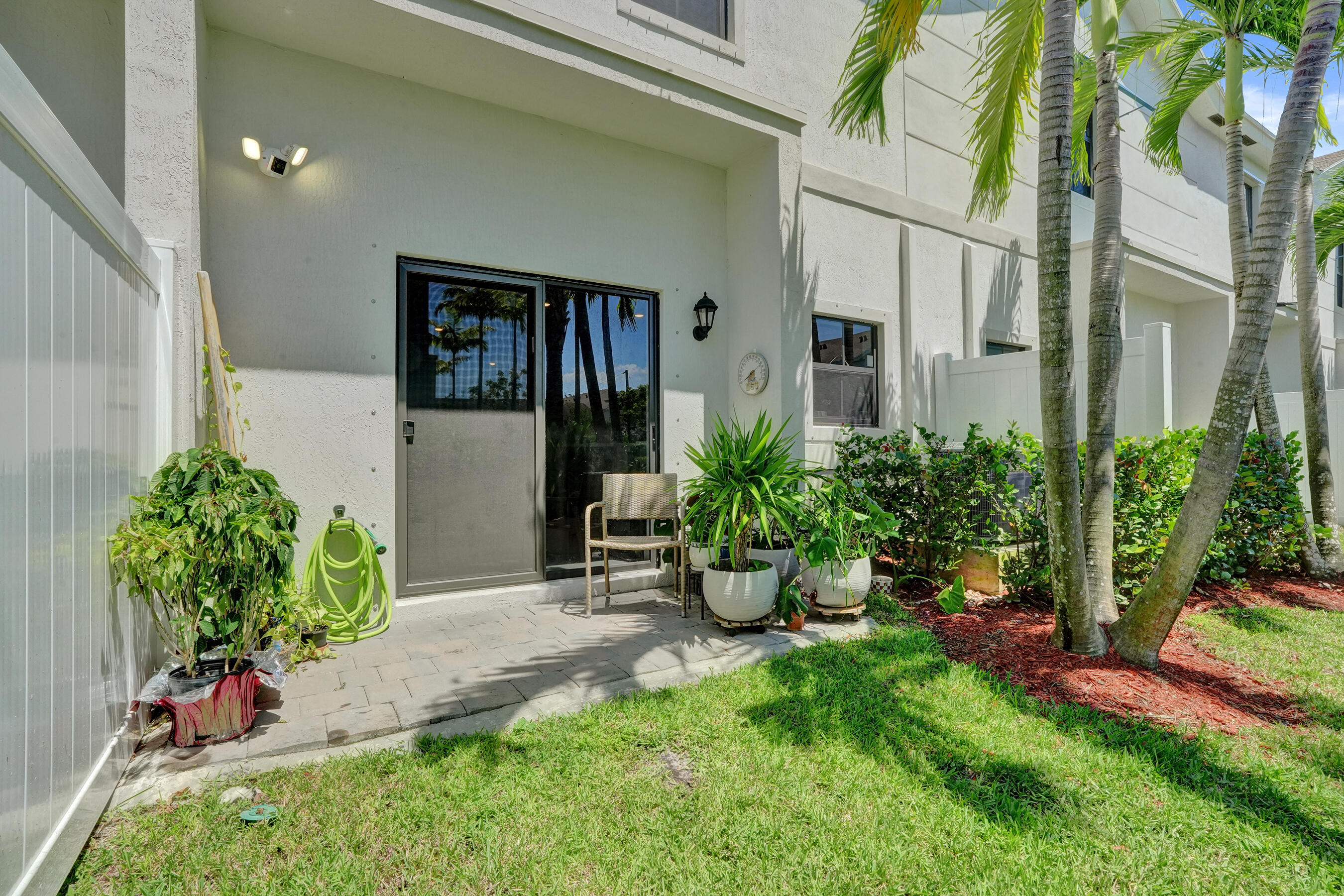 HIGHLAND OAKS - Residential
