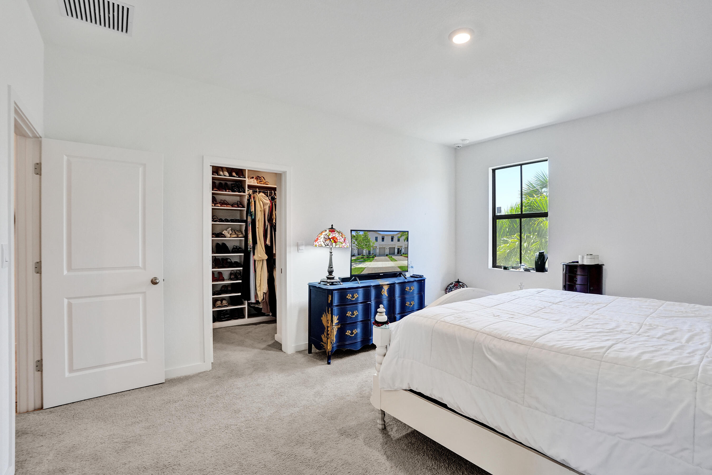 HIGHLAND OAKS - Residential