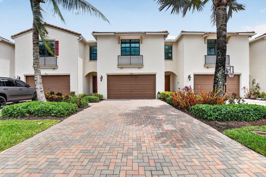 Photo of 10106 Akenside Drive, Boca Raton, FL 33428 (MLS # B26024450)
