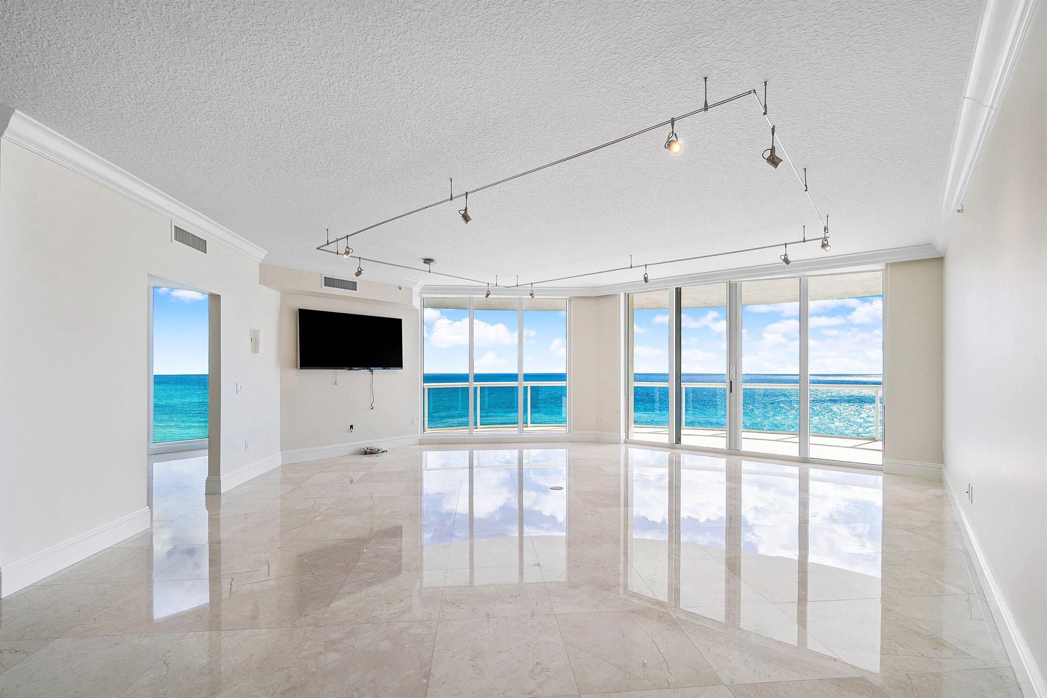 Beach Front at Singer Isl - Residential