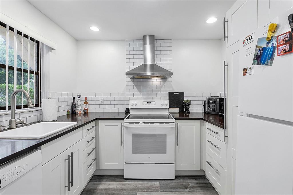 RAINTREE FOREST CONDO - Residential