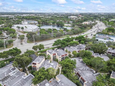 Tiny photo for 301 N Pine Island Road #107, Plantation, FL 33324 (MLS # B26020948)