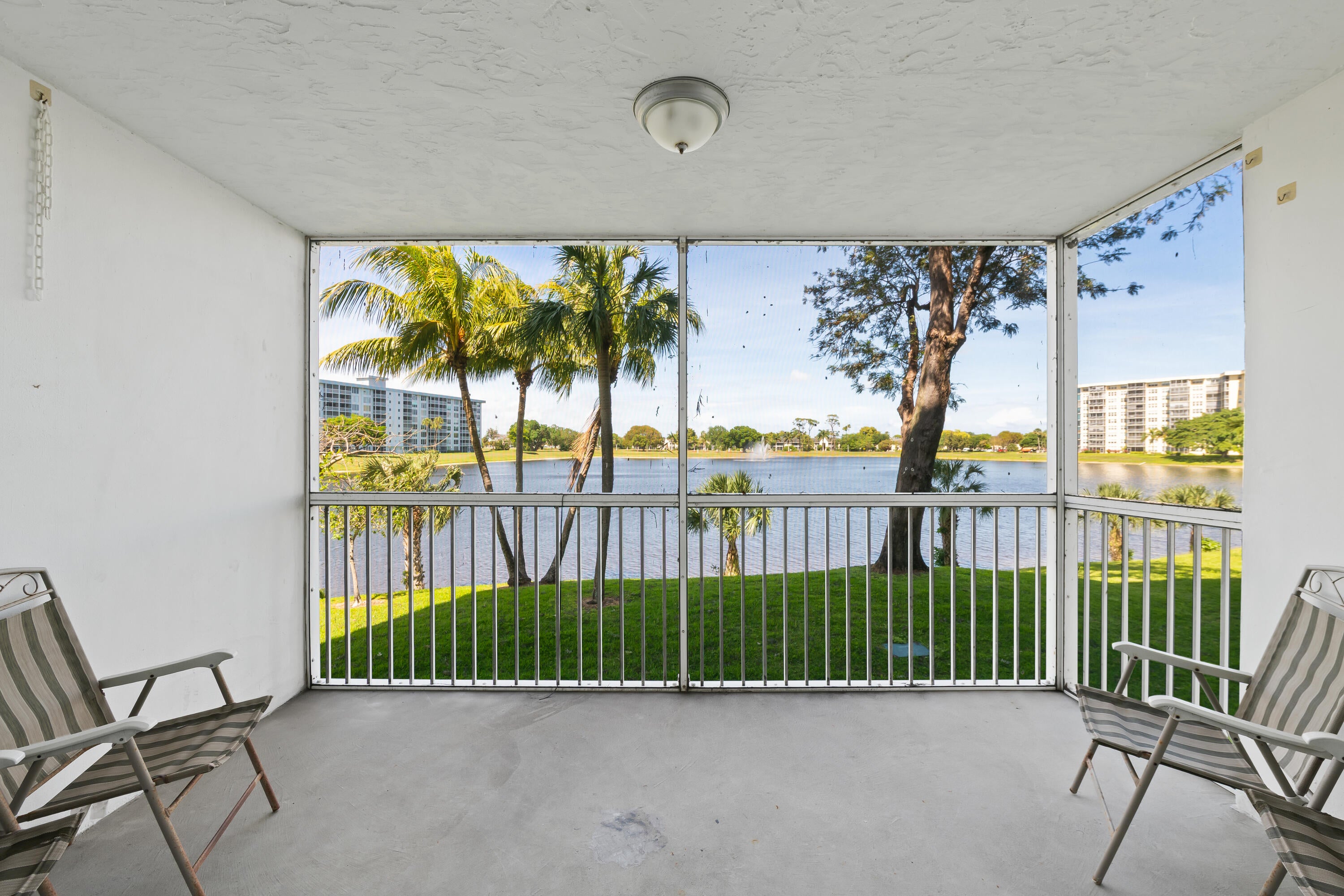 3051 N COURSE Drive 211