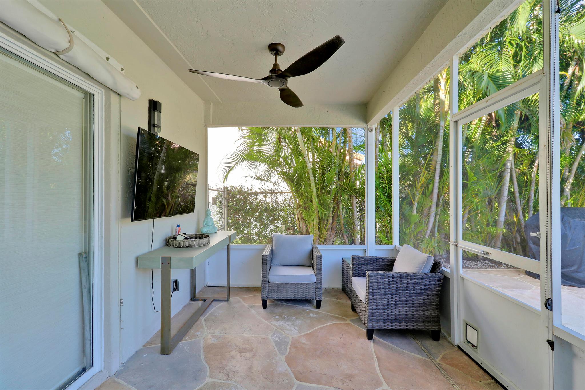 BOYNTON WATERS - Residential