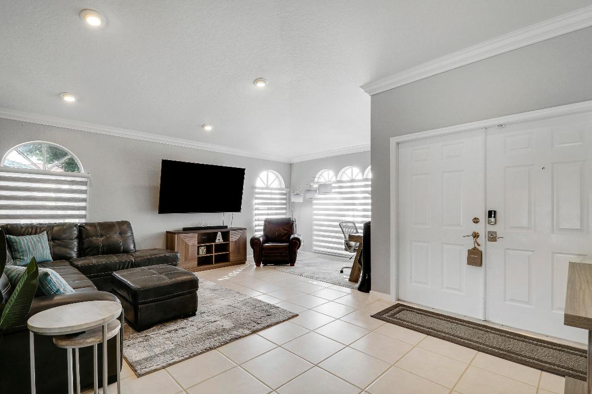 9398 Aqua Vista Boulevard