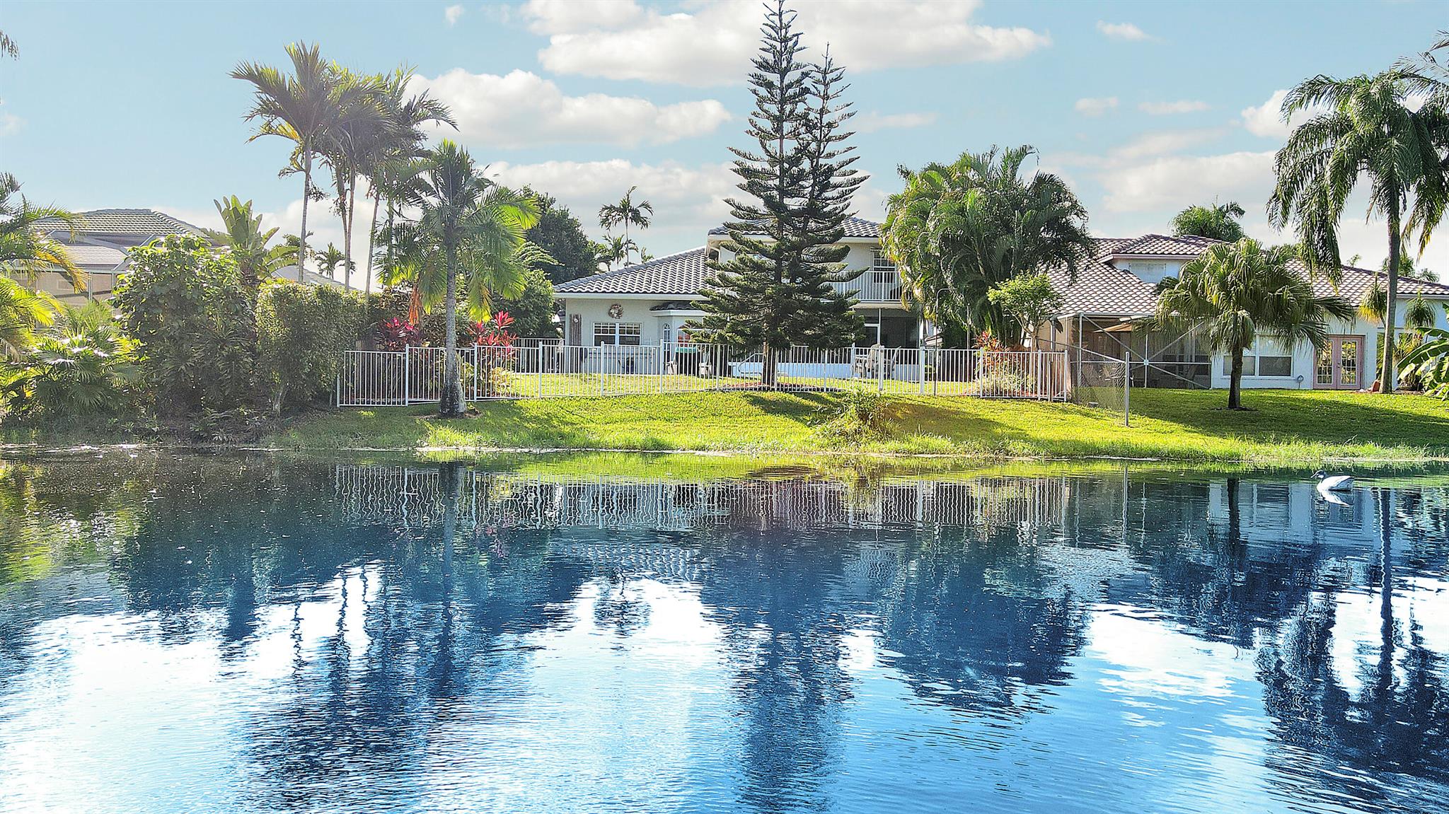 BOYNTON WATERS - Residential