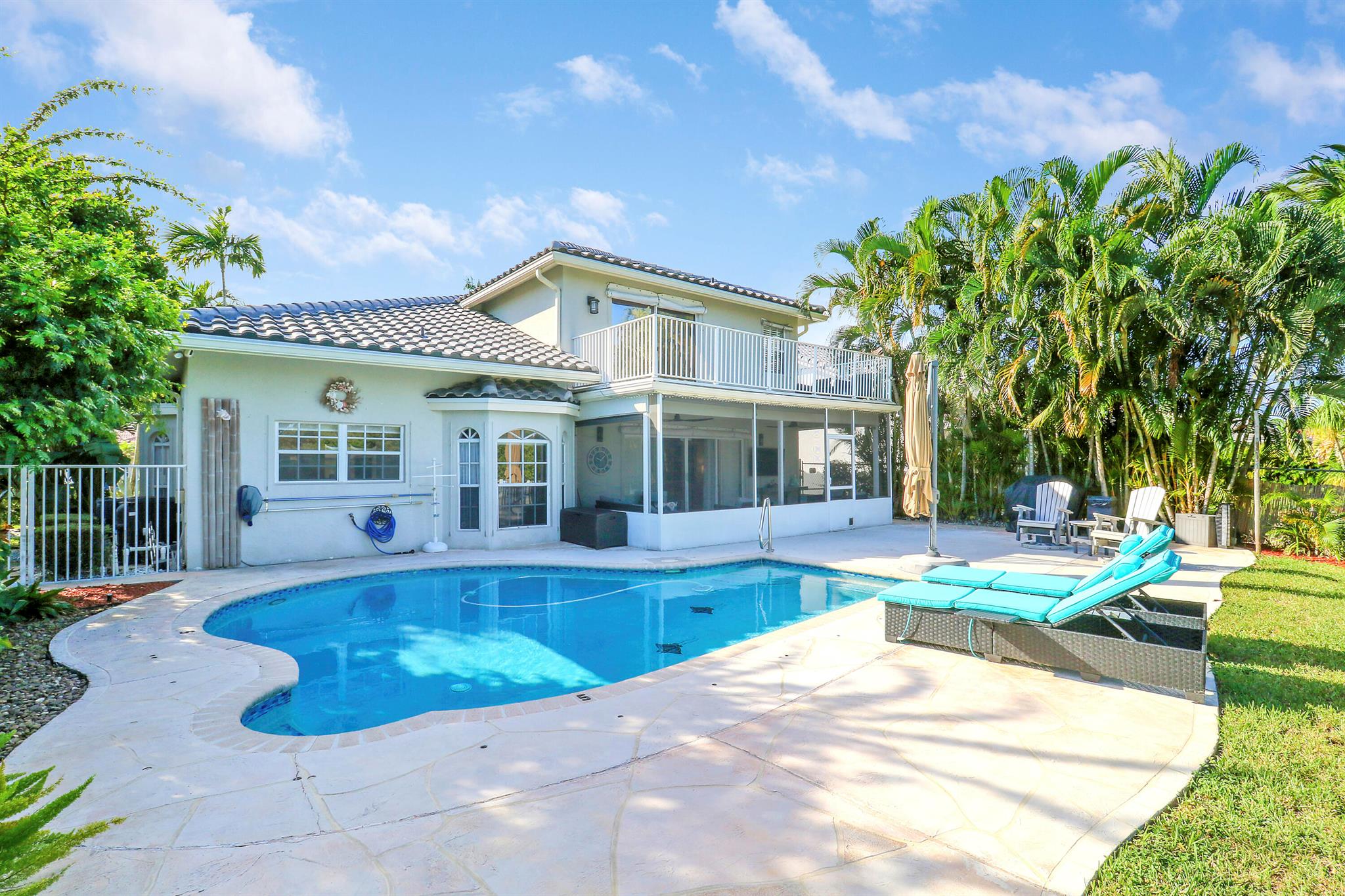 BOYNTON WATERS - Residential