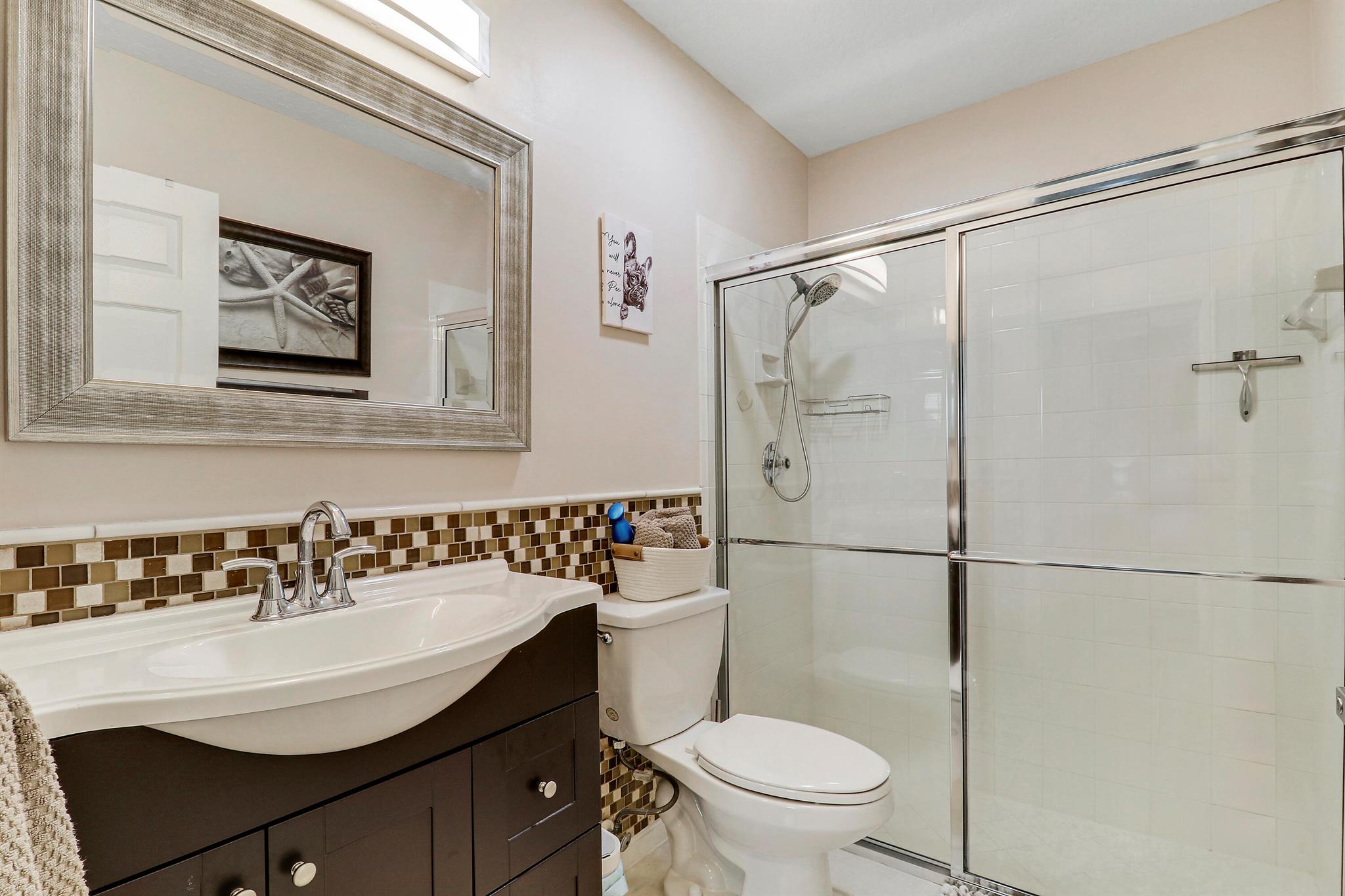 BOYNTON WATERS - Residential