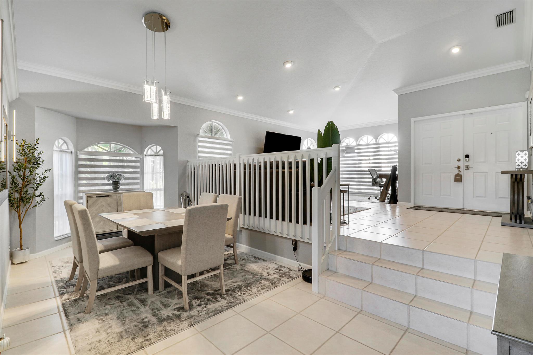 BOYNTON WATERS - Residential