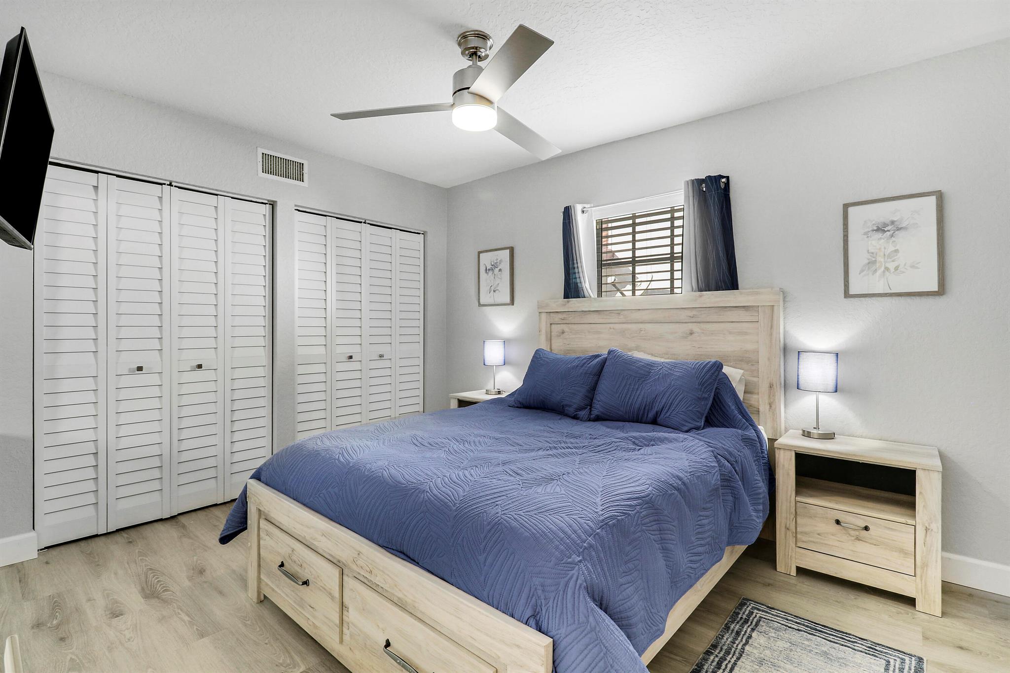 BOYNTON WATERS - Residential