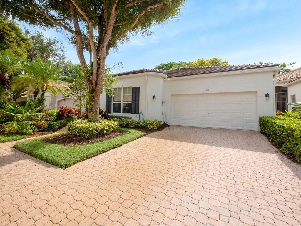 Photo of 143 Sunset Bay Drive, Palm Beach Gardens, FL 33418 (MLS # R11091586)