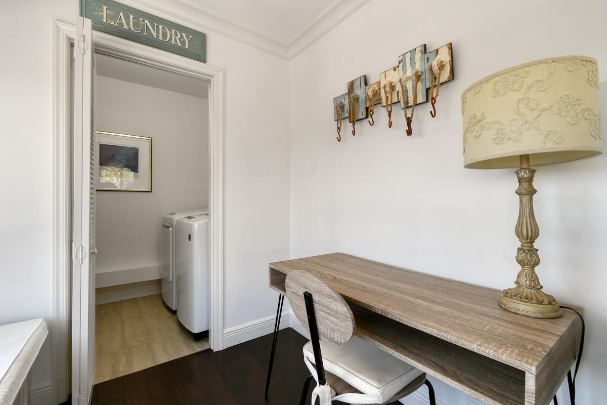 ISLAND HOUSE SOUTHWEST CONDO - Residential