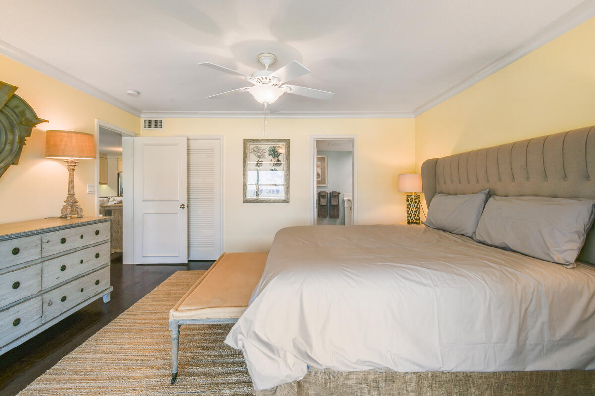 ISLAND HOUSE SOUTHWEST CONDO - Residential