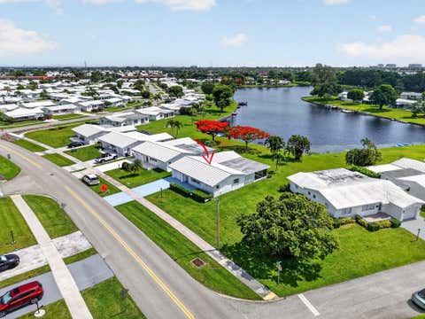 Photo of 1998 Campanelli Boulevard, Boynton Beach, FL 33426 (MLS # B26035381)