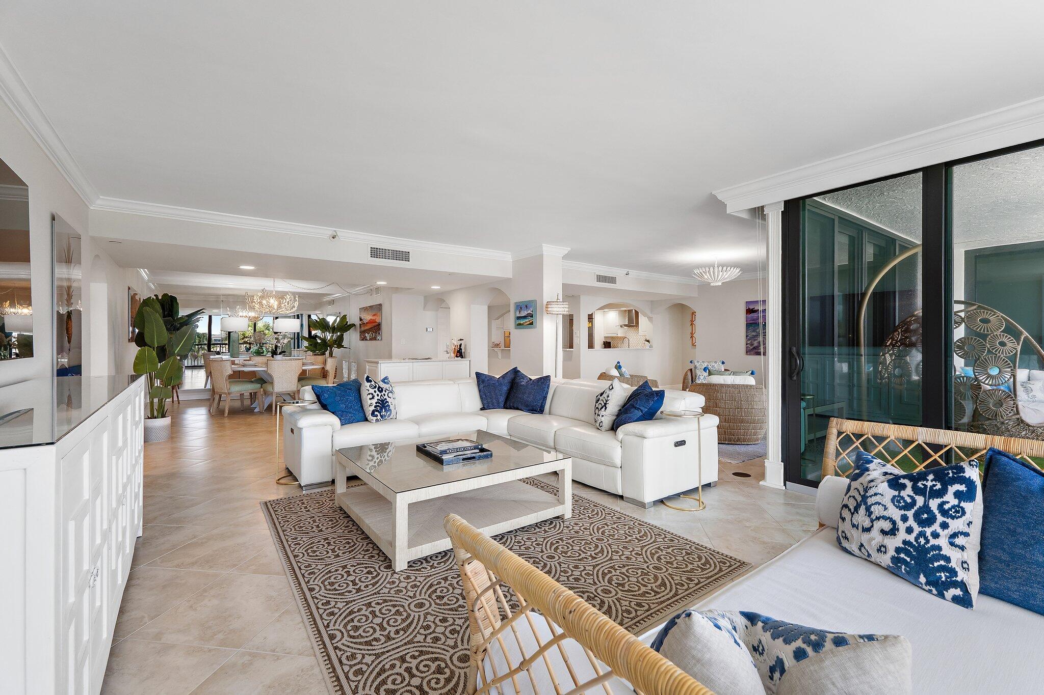 19670 Beach Road B303