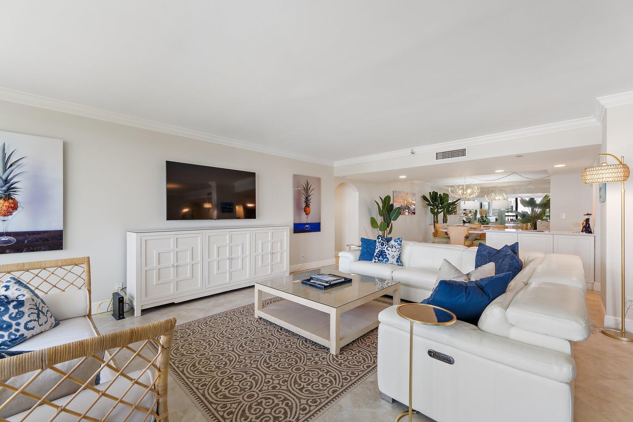 19670 Beach Road B303