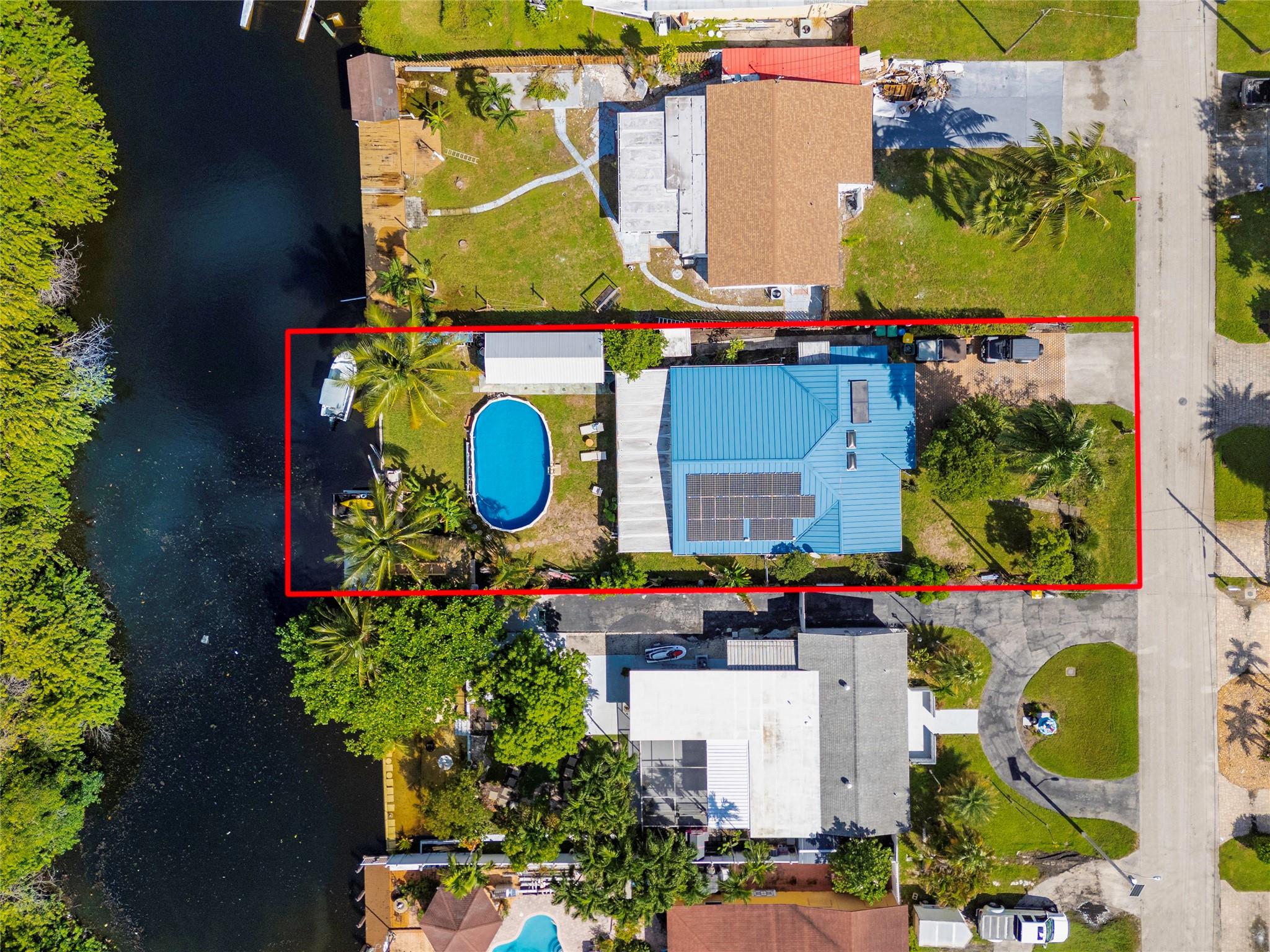 DAVIS ISLES - Residential