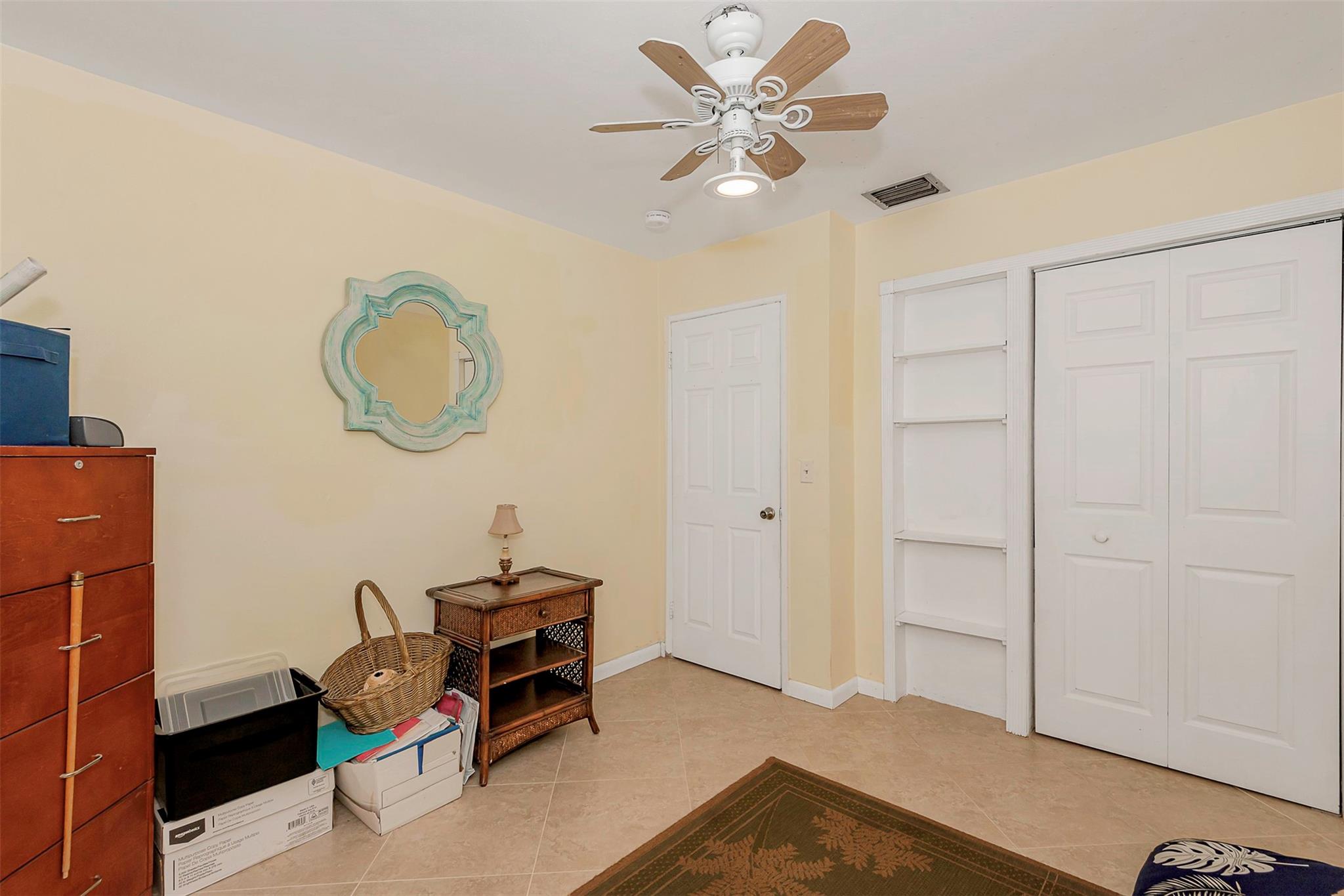 DAVIS ISLES - Residential