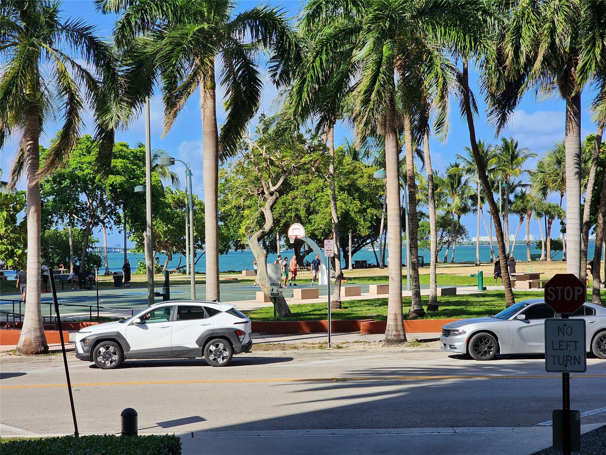 1900 N BAYSHORE DRIVE 1012