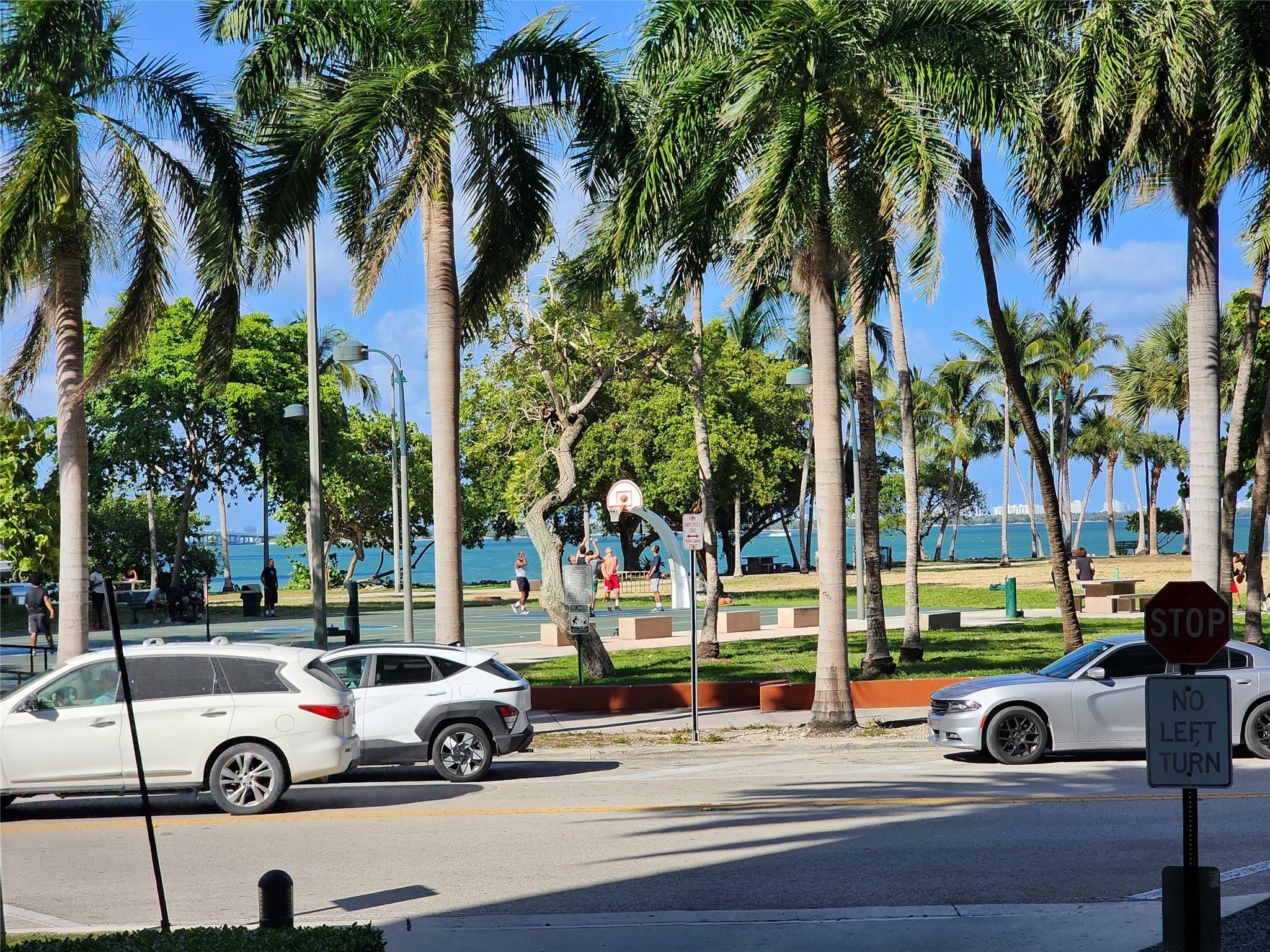 1900 N BAYSHORE DRIVE 1012