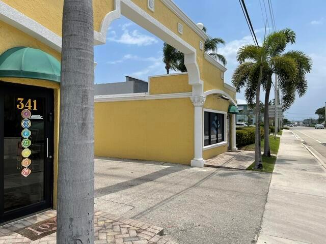 337 W Indiantown Road