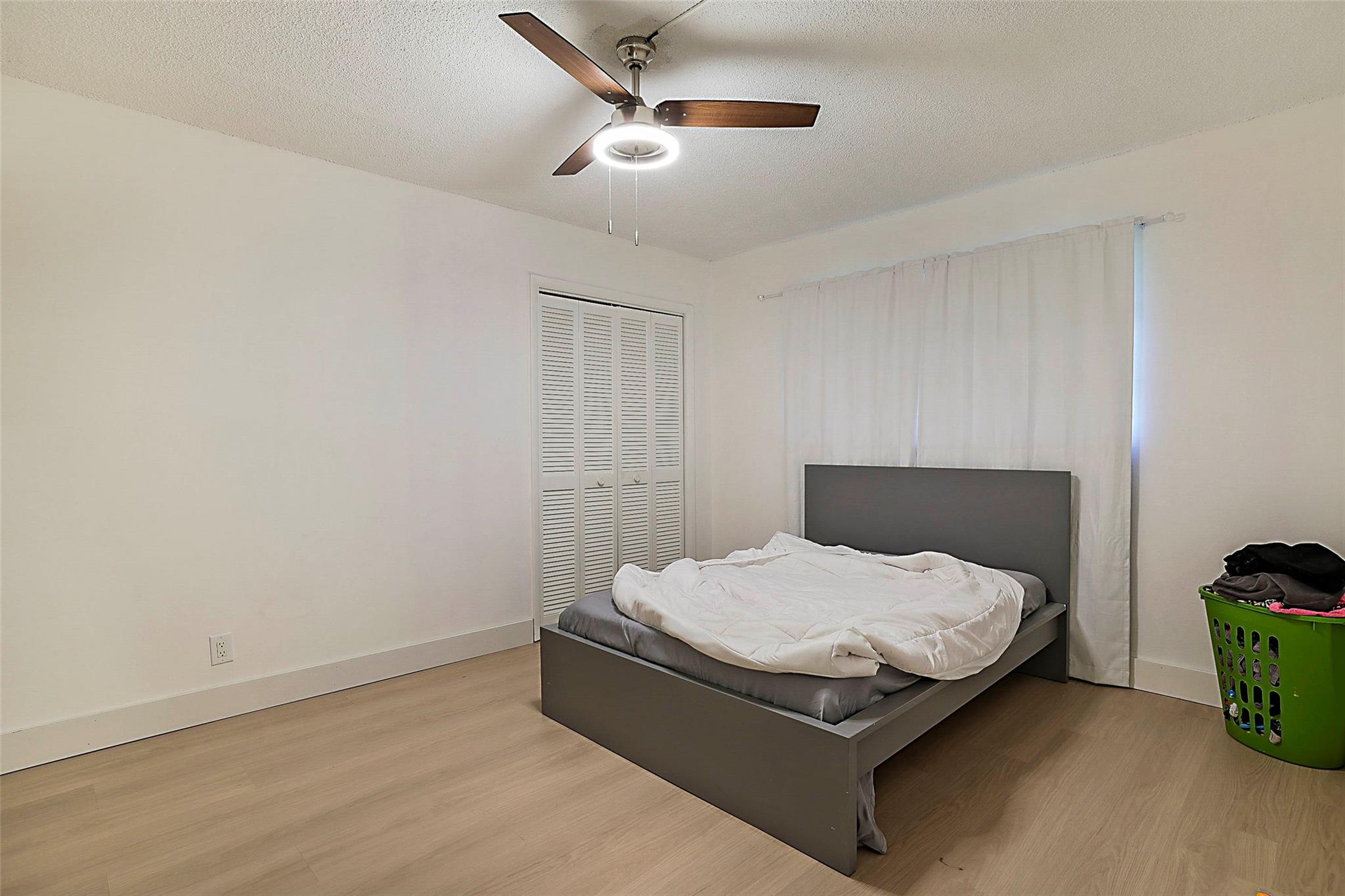 Lake Forest Condo - Residential Lease