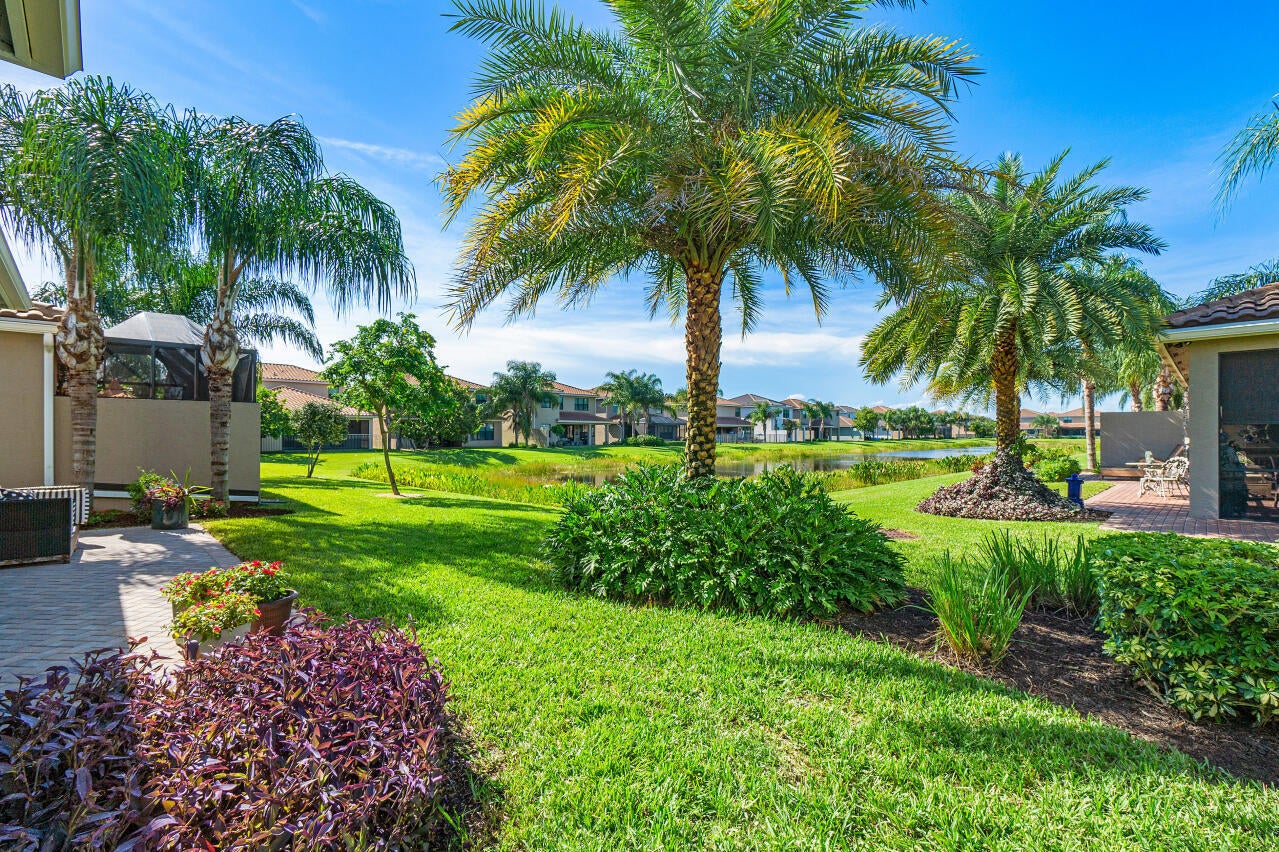 7883 Clay Mica Court
