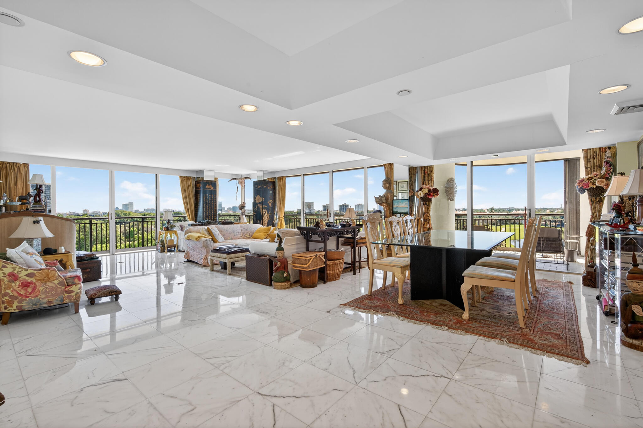 PARLIAMENT EAST CONDO - Residential