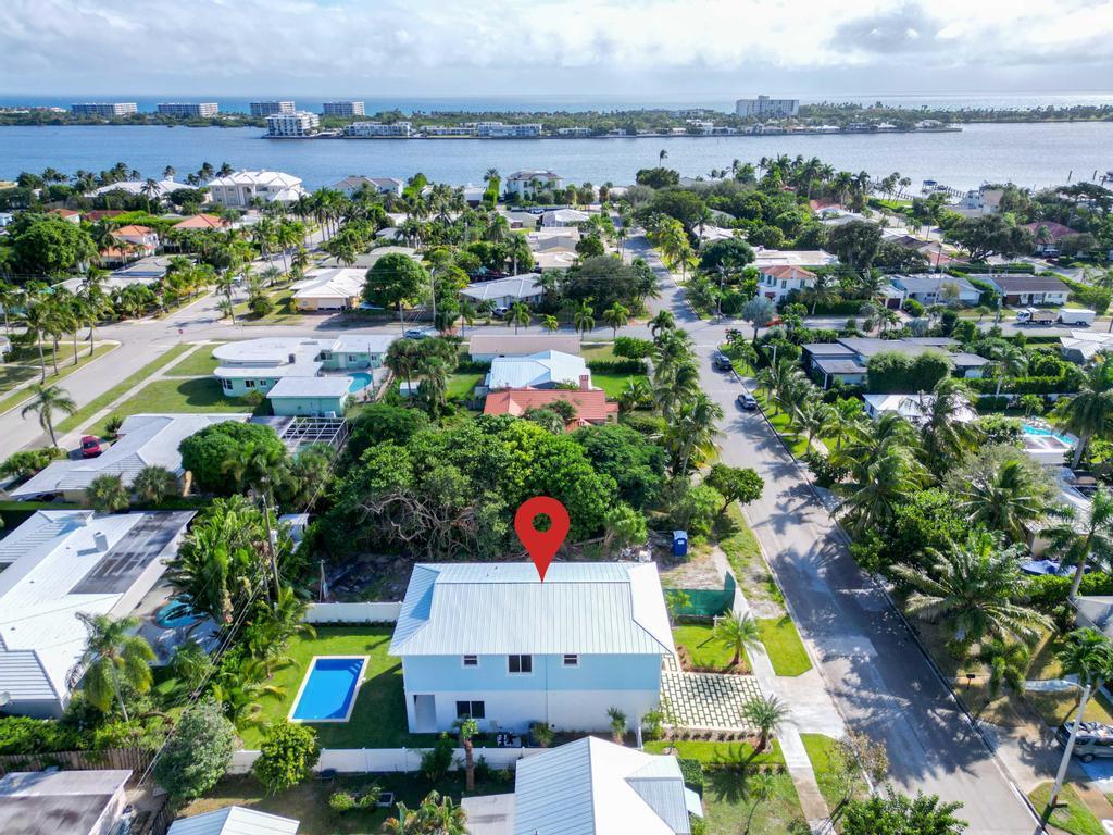 View Lake Worth Beach, FL 33460 house