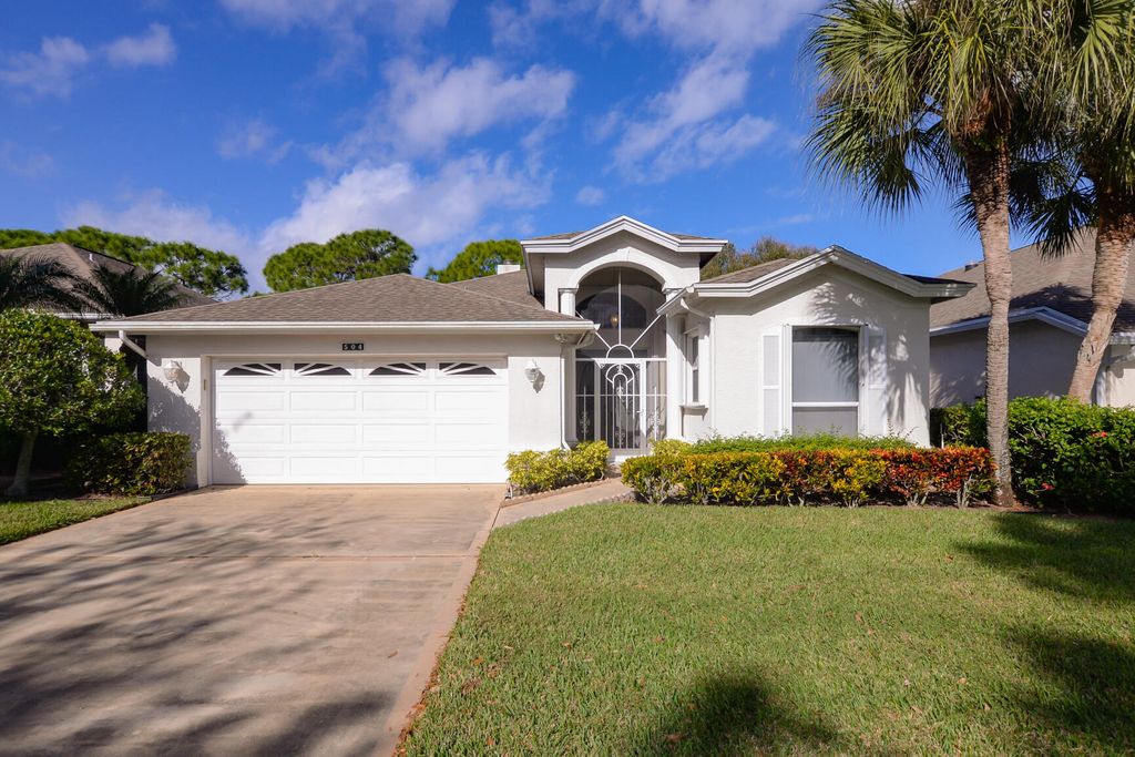 Photo of 504 NW Lambrusco Drive, Port Saint Lucie, FL 34986 (MLS # R10767942)